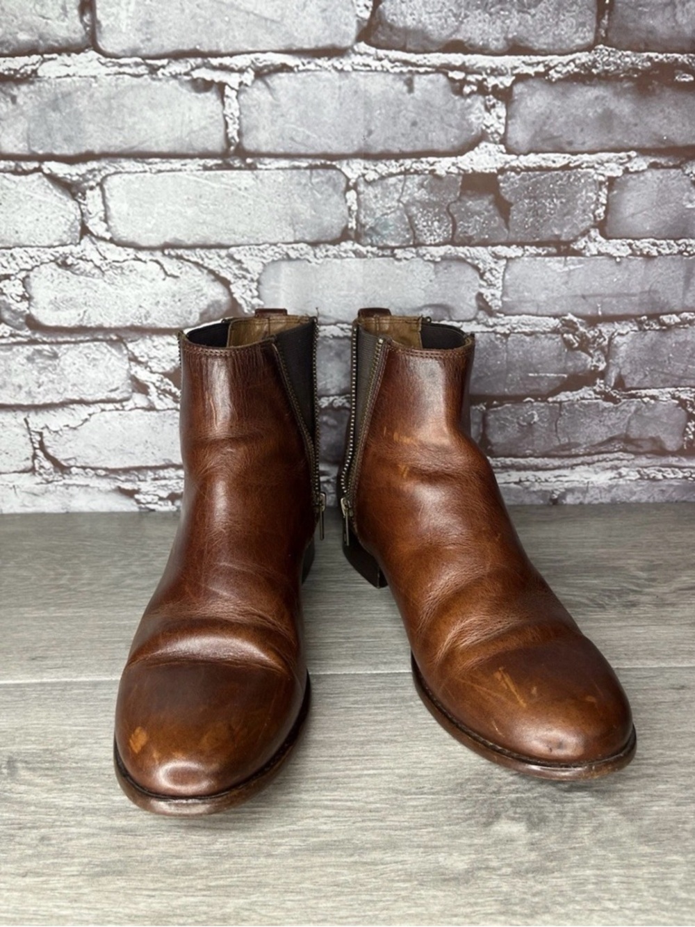 Frye Carly Booties Brown Leather Double Sided Zipper Boots Women’s sz 9B US/40EU